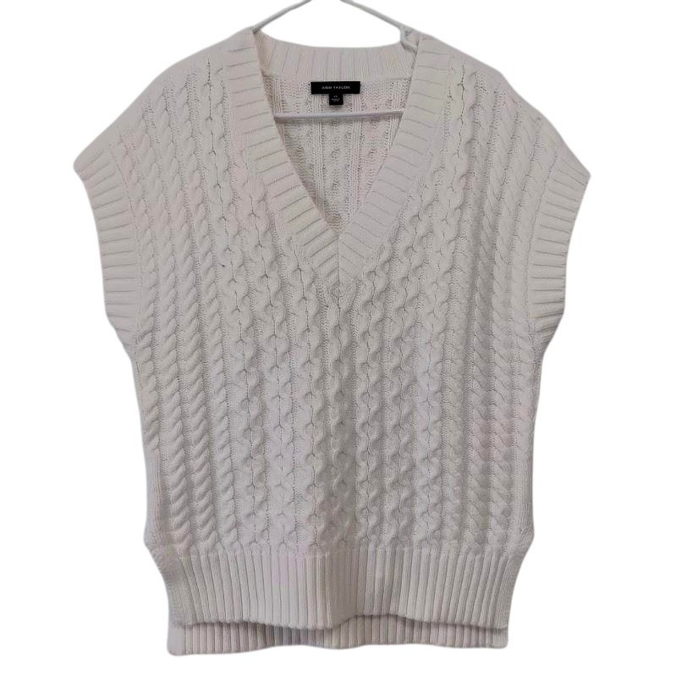 Ann Taylor Sweater Vest Womens XS White Cable Knit V-Neck‎ Pullover Layering